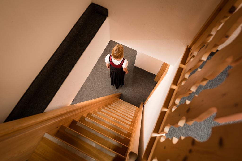 Ansitz Wirtsgut - Familienappartements In Den Bergen Leogang Exteriör bild