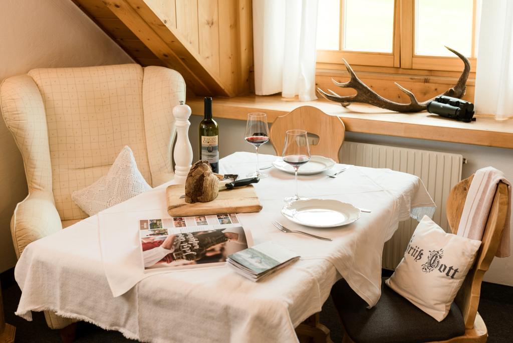 Ansitz Wirtsgut - Familienappartements In Den Bergen Leogang Exteriör bild